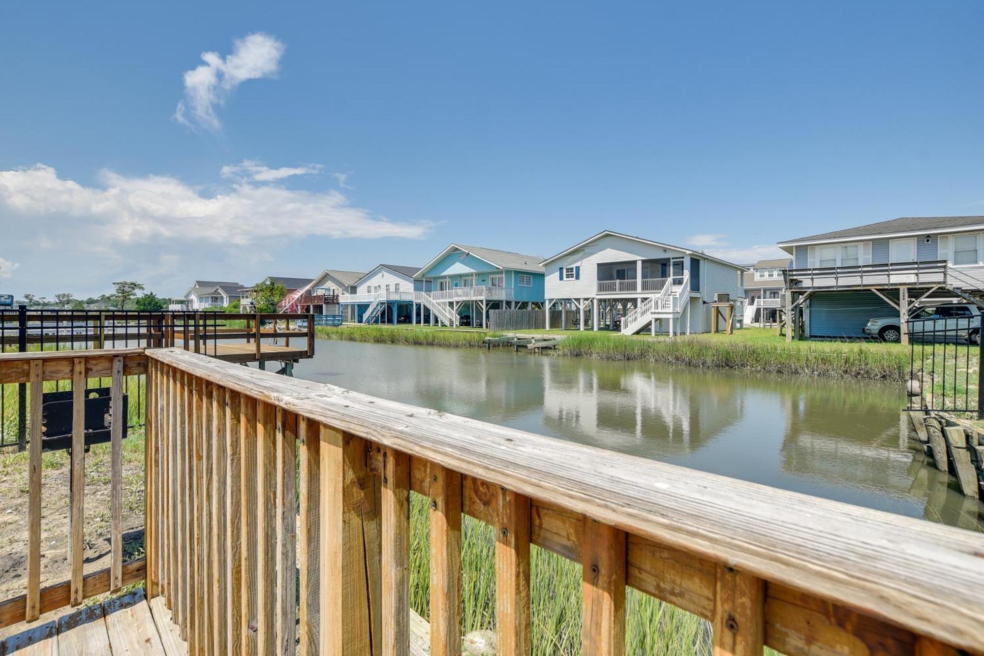 Waterfront North Myrtle Beach Home With Pool And Deck Exteriér fotografie